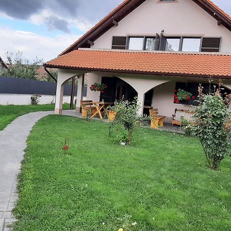 Pensiunea Simona Sîmbăta de Sus Szoba fotó
