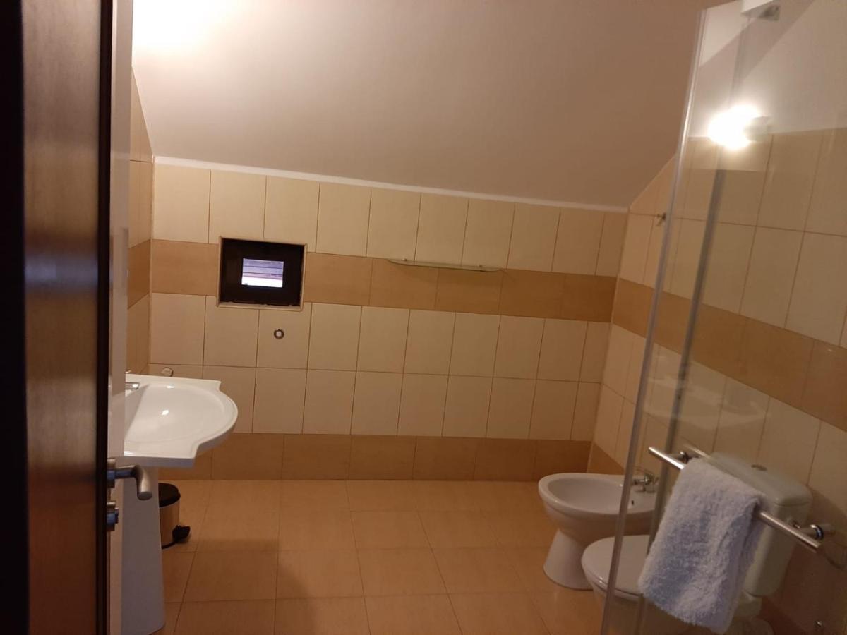 Pensiunea Simona Sîmbăta de Sus Kültér fotó